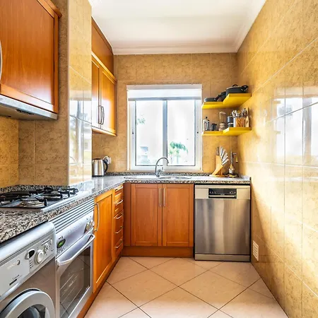 Close To 1 Bedroom Da At08 Apartament