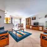 Close To 1 Bedroom Da At08 Alvor