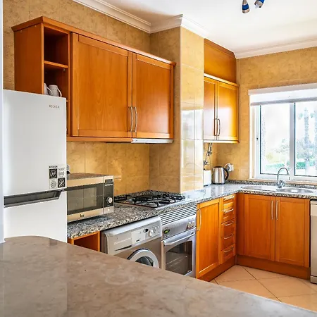 Close To 1 Bedroom Da At08 *