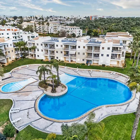 Appartement Close To 1 Bedroom Da At08 *