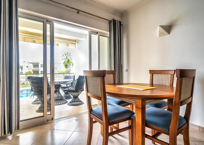 Lejlighed Close To 1 Bedroom Da At08