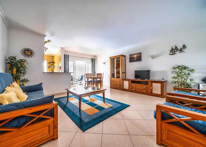 Close To 1 Bedroom Da At08 Alvor